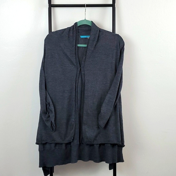 Alice + Olivia Sweaters - Alice+Olivia gray cardigan sweater open front size XS